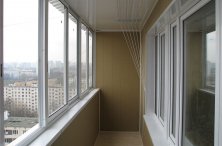 Скління і обшивка балконів