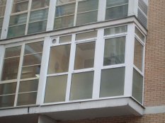 Витражное остекление балконов